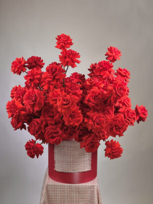 Коробка из французских роз "Нина" — изображение 3