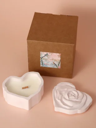 Ароматная Свеча "Сердце" - груша и фрезия — изображение 2