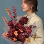 Моно хризантема с эвкалиптом