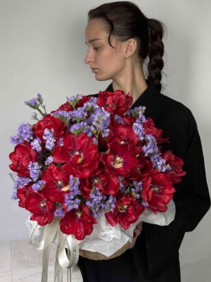 Корзина дуо тюльпаны и статица